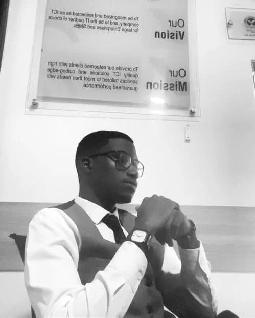 Opemipo Omoniyi portrait