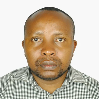 Robert Makuta portrait