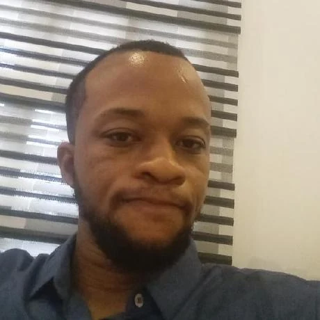 Tolulope Asalu portrait