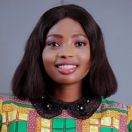 Yewande Ajetunmobi portrait